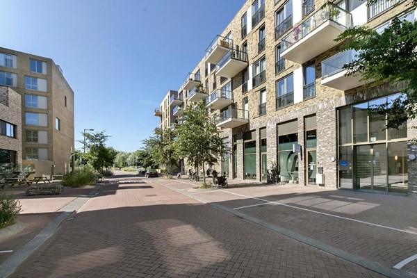 Medium property photo - Nida Senffstraat 159, 1095 MX Amsterdam